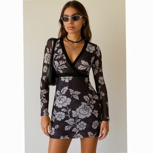 Sweet Pea Black White Floral Mesh Tunic Top Dress Size M Romantic Sheer Y2K Boho